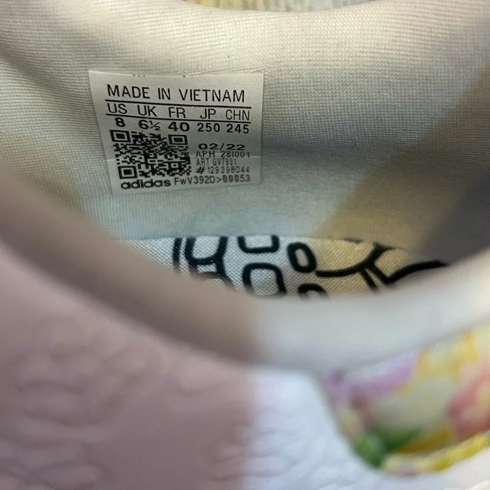 Adidas x Disney Stan Smith “Bambi” – Women’s Size 8 - Picture 5 of 6